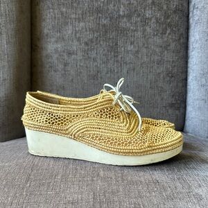 Robert Clergerie 37 oxford Stylish Woven Wedge Shoes